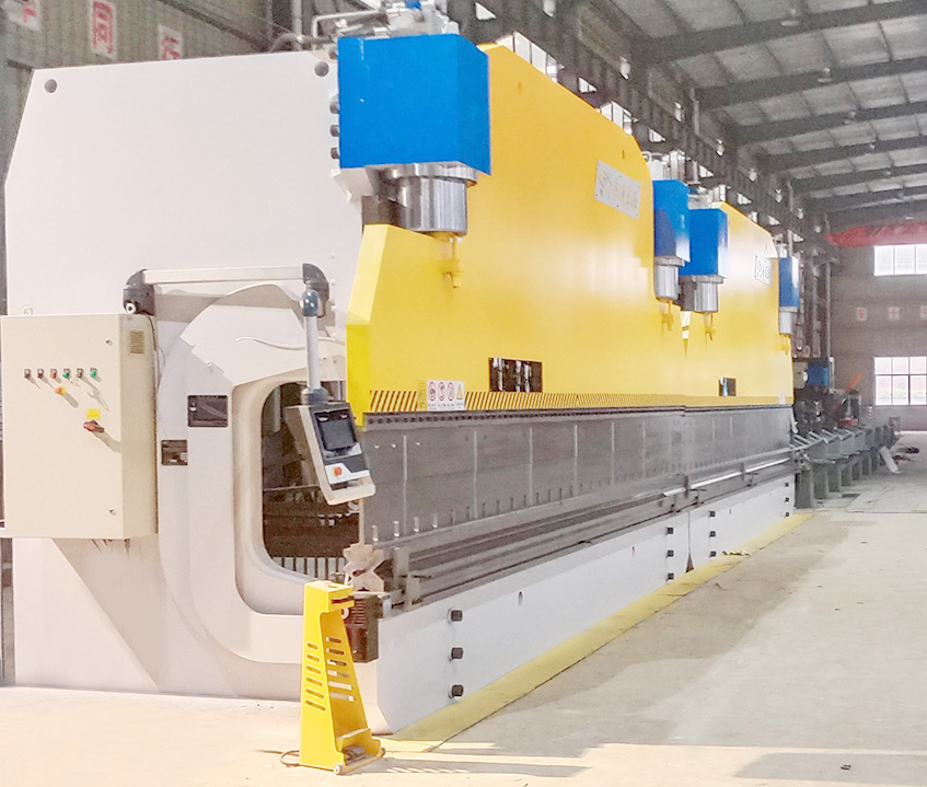 2xWE67K-600T7000 CNC Press Brake in Tandem